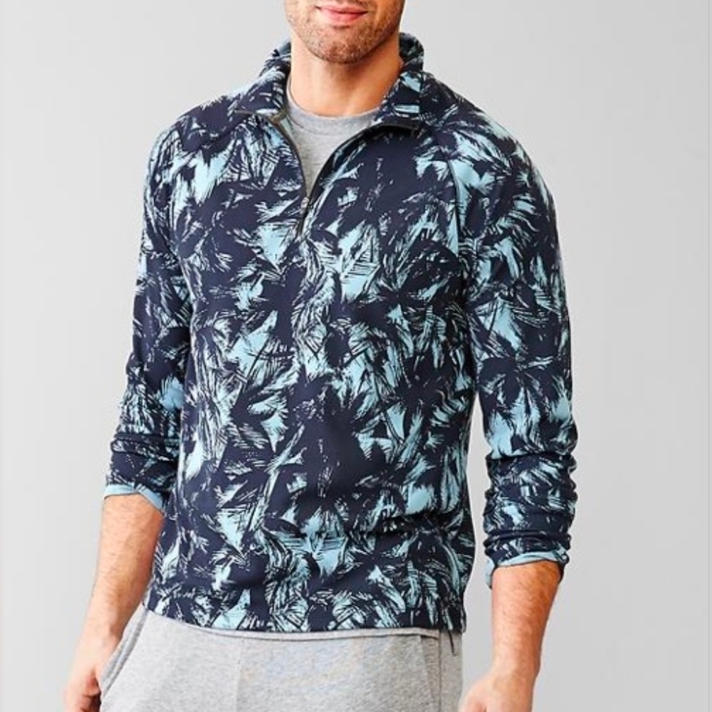 GAP Men's Gym Wear Top Size S